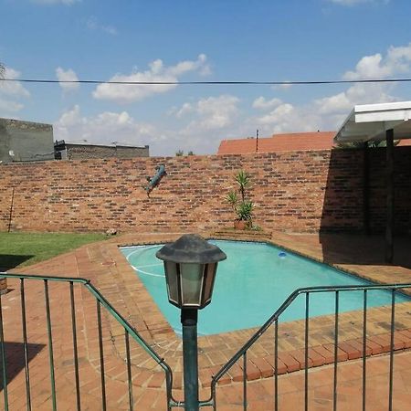 The Hidden Villa Boksburg Exterior photo